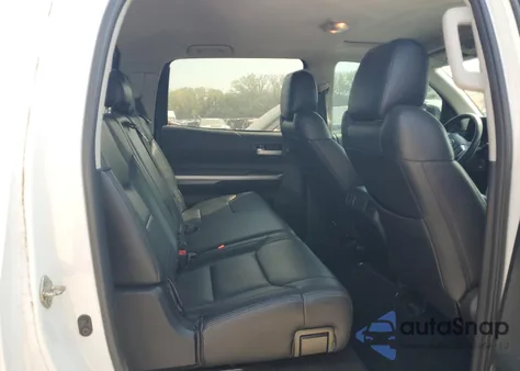 2017 Toyota Tundra Crewmax Sr5 из США, поврежденный, VIN 5TFDY5F12HX599381